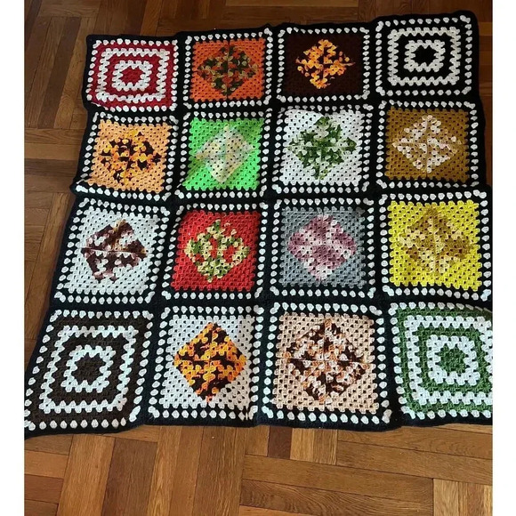 Vintage Handmade Crochet Granny Blanket/Throw, Approx 50"x50"